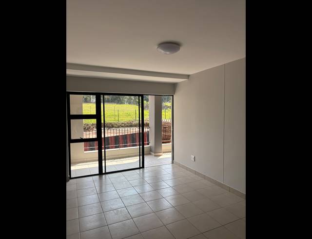 3 BEDROOM APARTMENT TO LET IN EMBERTON ESTATE